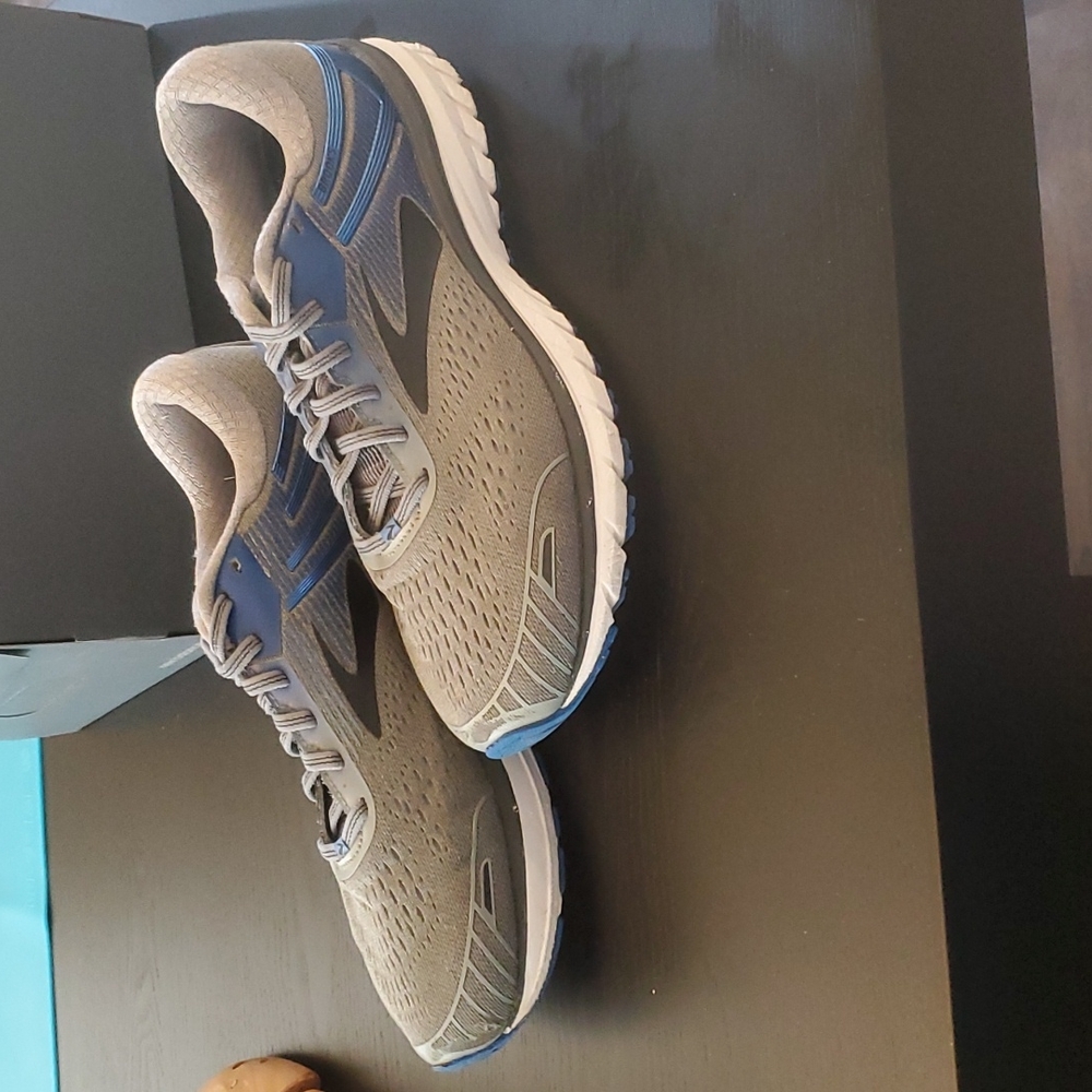 Brooks DNA Men's Running Shoes Size 11.5
